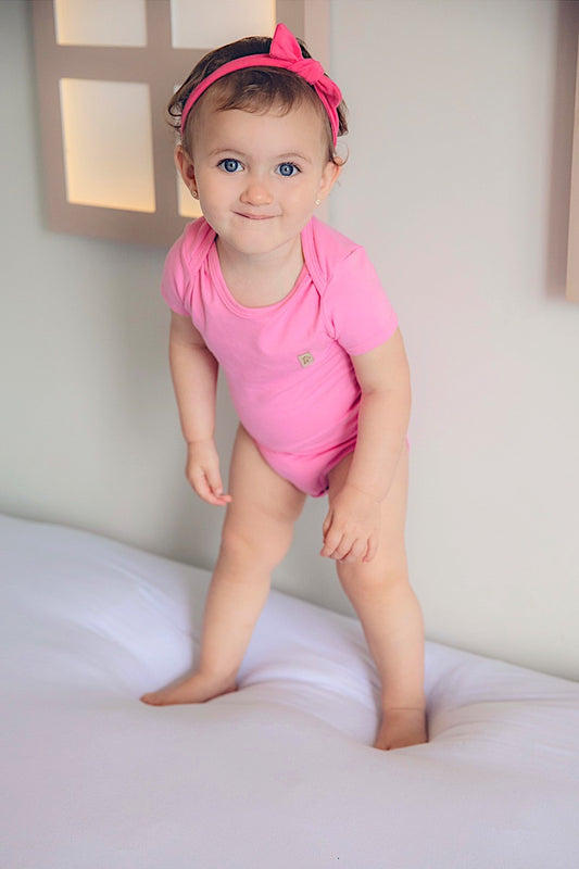 Body Manga Curta Rosa Chiclete