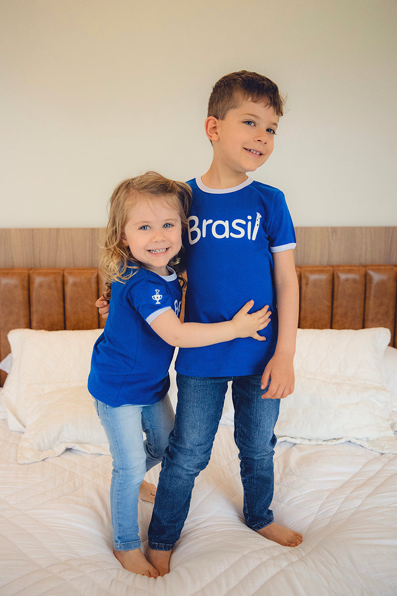 Camiseta Infantil Azul e Branco