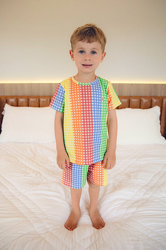 Conjunto Camiseta e Shorts Xadrez Colorido