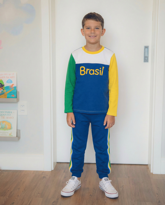 Conjunto Camiseta Brasil e Calça Azul com Listra Lateral
