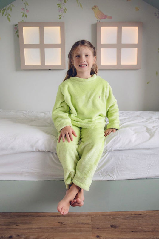 LEVES DEFEITOS - CONJUNTO FLEECE NEON