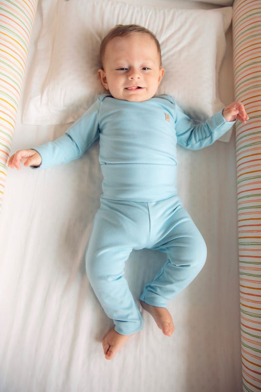 LEVES DEFEITOS - BODY TÉRMICO AZUL BEBÊ