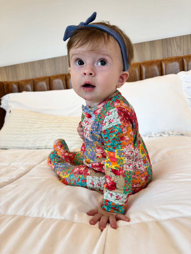 Macacão Magnético Estampado Patchwork Gigi