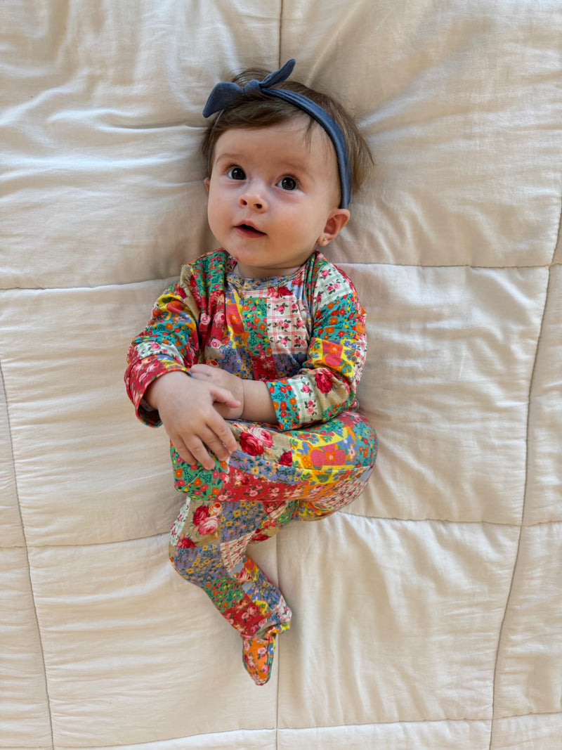 Macacão Magnético Estampado Patchwork Gigi