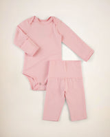 LEVES DEFEITOS - CONJUNTO BODY E CALÇA ROSA BEBÊ